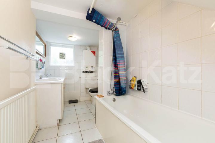 1 bedroom close to Holloway Road Station Loraine Road, Holloway